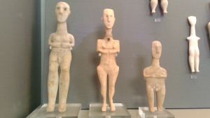 Thoughtful faces on Cycladic figurines
